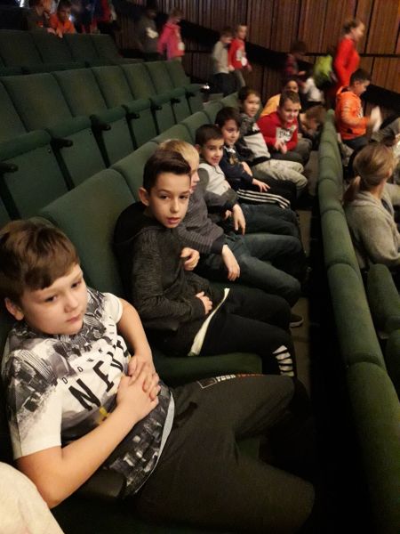 Stadttheater Grundschule Heuchelhof