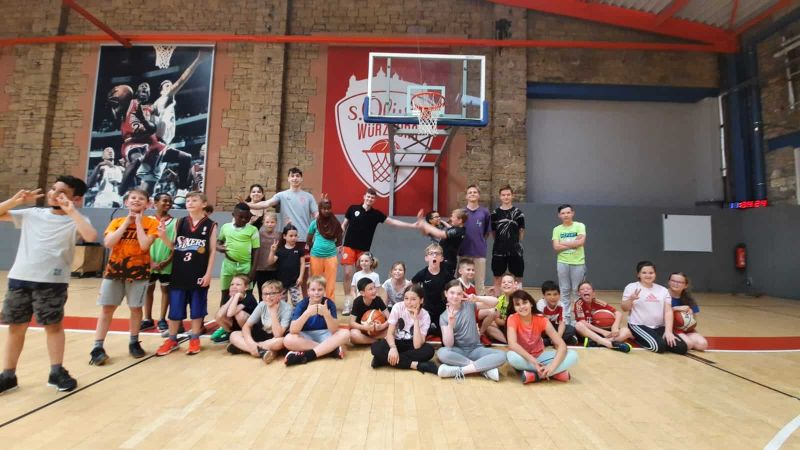 Grundschule Heuchelhof Basketball